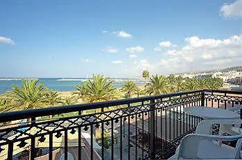 Otel Sea Front Old Town 2*
