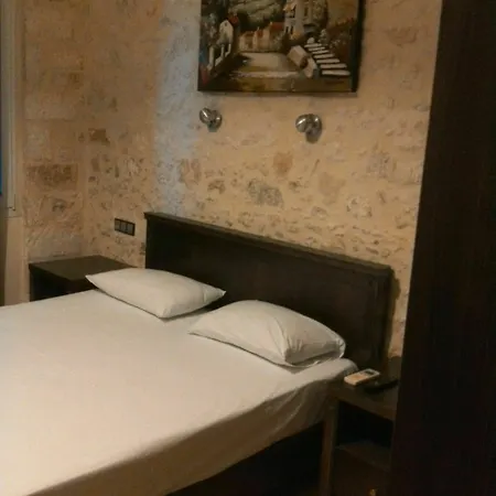 Hotel Sea Front Old Town 2*